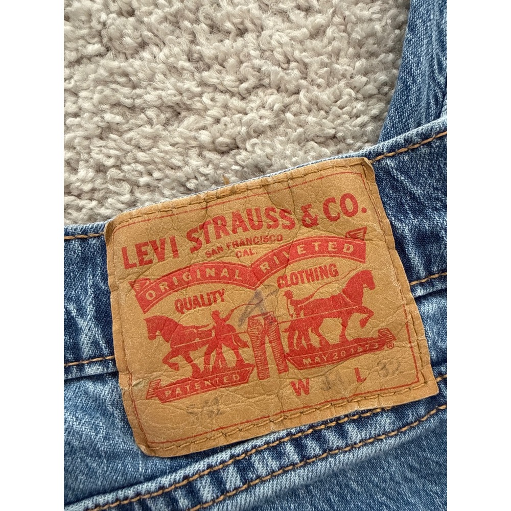 Levis 505 Regular Fit Jeans Mens 33x29 Medium Wash Blue Straight Leg Denim - Picture 3 of 6